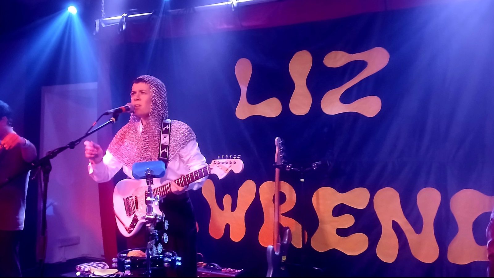 REVIEW: LIZ LAWRENCE, STRANGE BREW – ‘KILLER SONGS THAT SHAPESHIFT THROUGH GENRES’