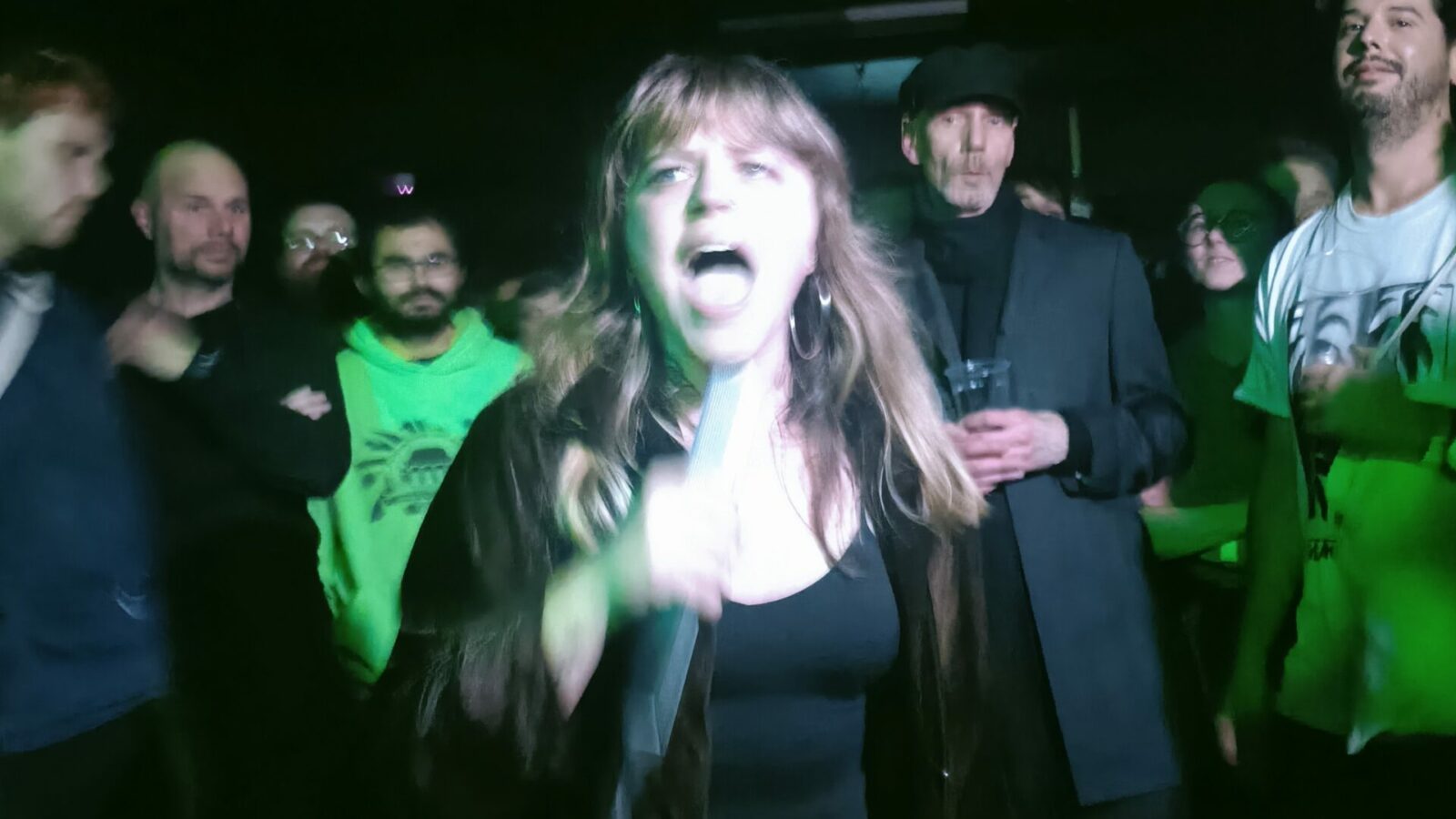REVIEW: PEACH, ROUGH TRADE – ‘AN ENERGETIC ANGER FUELLED BAND’